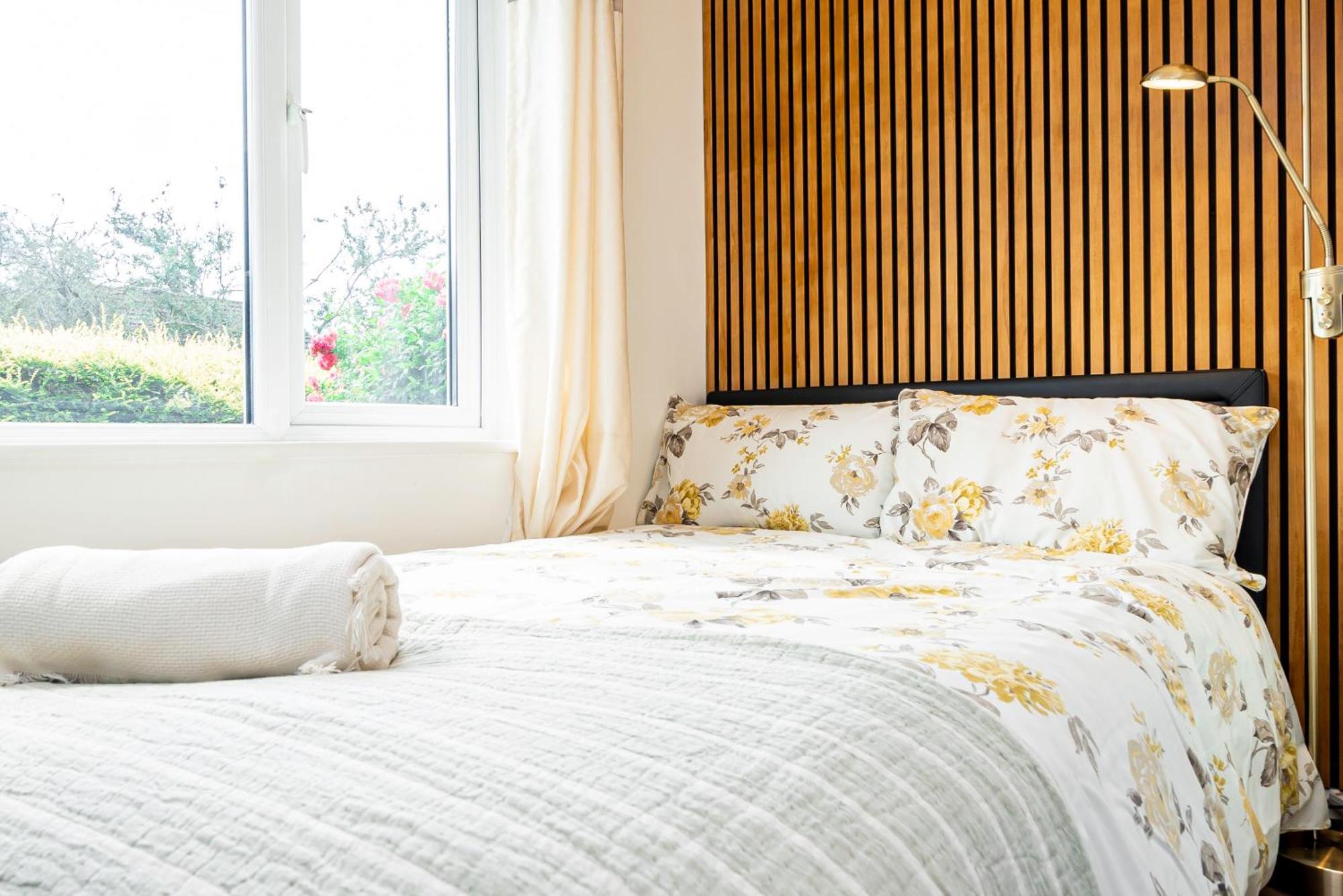 Earley Luxury Ensuite Room With Private Entrance Reading Ngoại thất bức ảnh