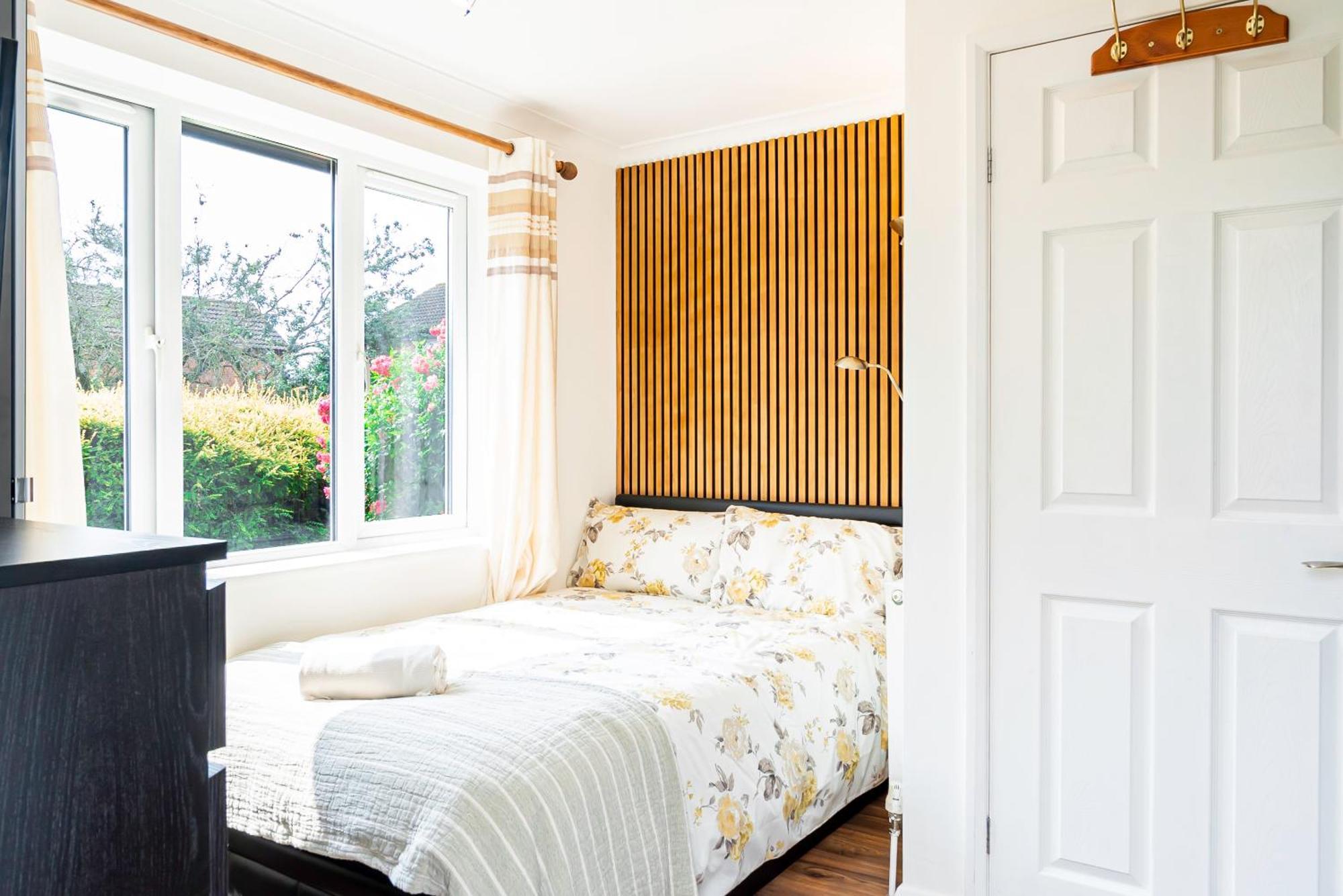 Earley Luxury Ensuite Room With Private Entrance Reading Ngoại thất bức ảnh