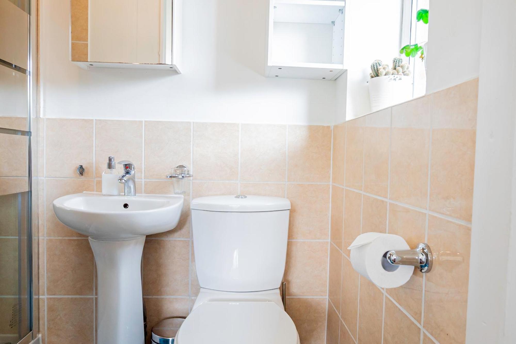 Earley Luxury Ensuite Room With Private Entrance Reading Ngoại thất bức ảnh