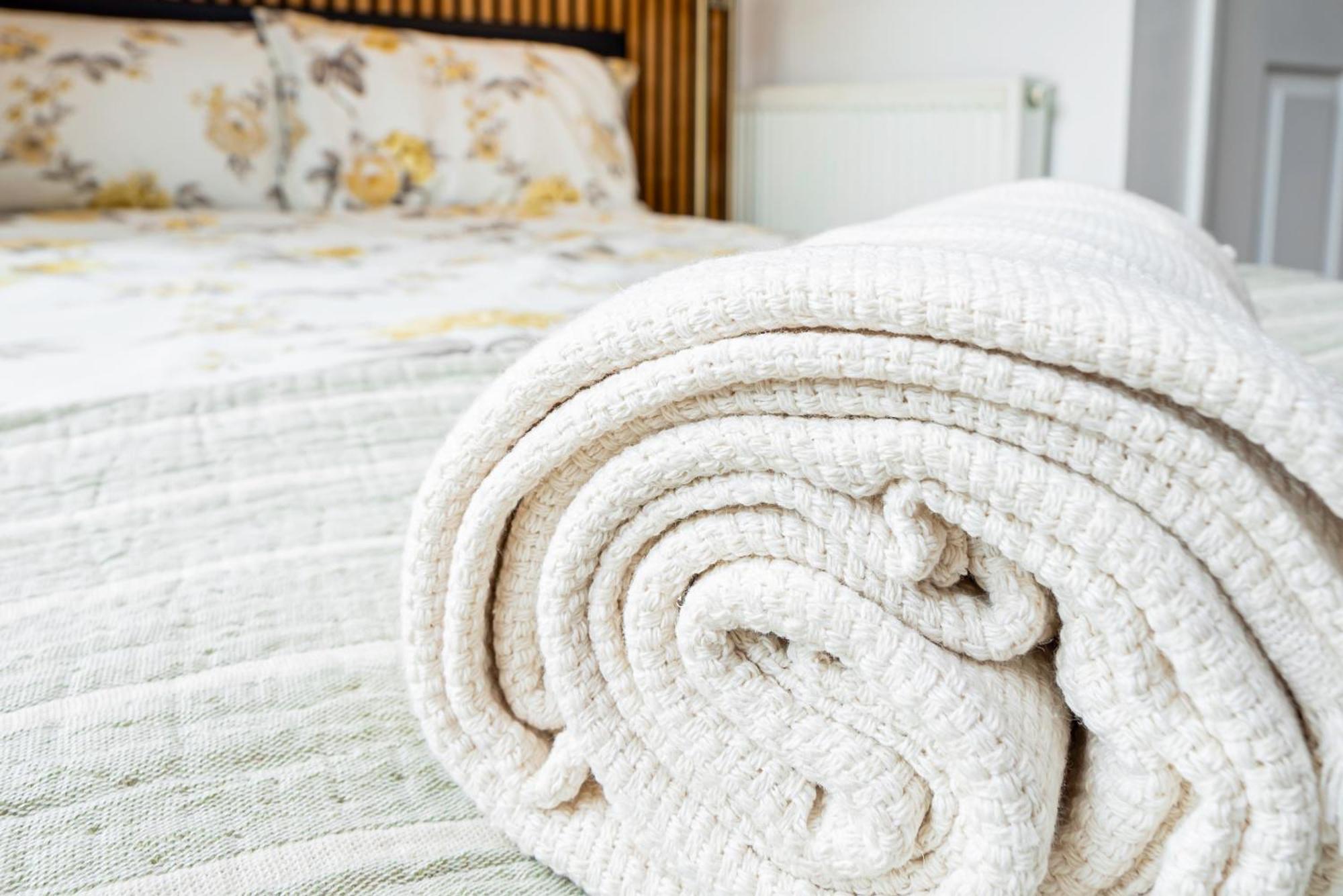 Earley Luxury Ensuite Room With Private Entrance Reading Ngoại thất bức ảnh